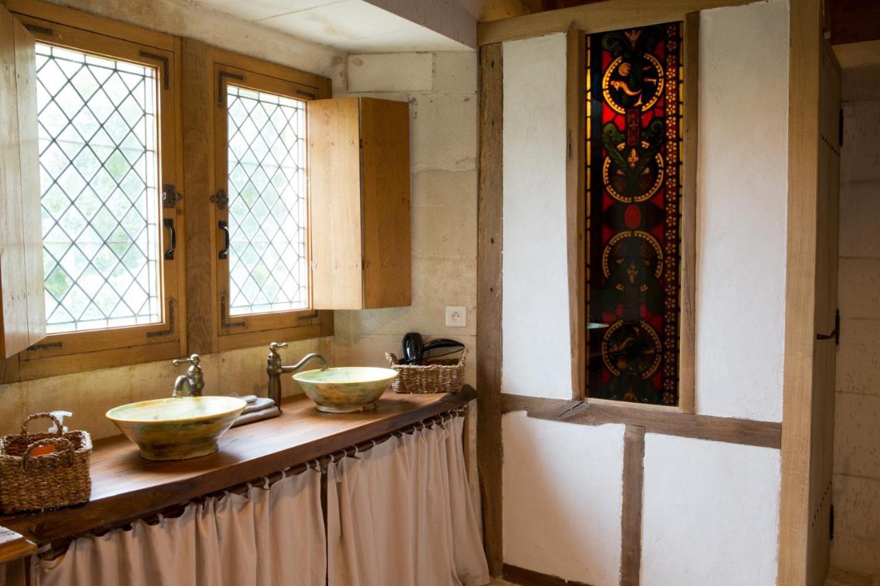 Chateau De Bois Charmant Les Nouillers Екстериор снимка
